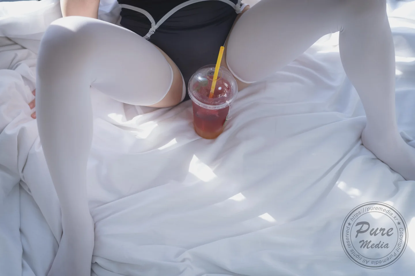Pure_Media_Jelly_젤리_Is_Watching_Ero_Animation_152P_1_71GB tg@simisebaisi 【丝足阁】096.webp